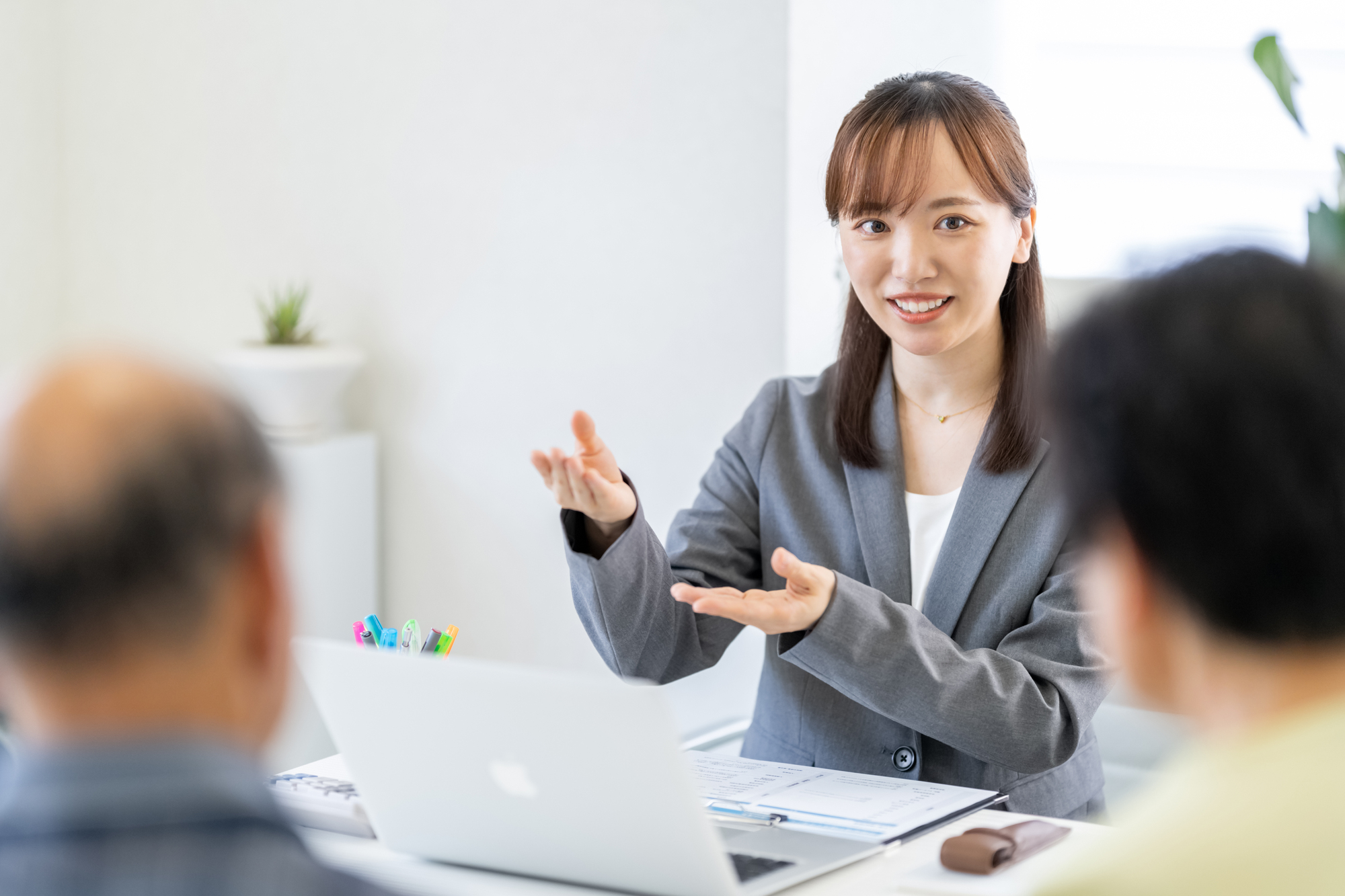 遺品整理業者とのトラブルを避けるためにやるべきこと 