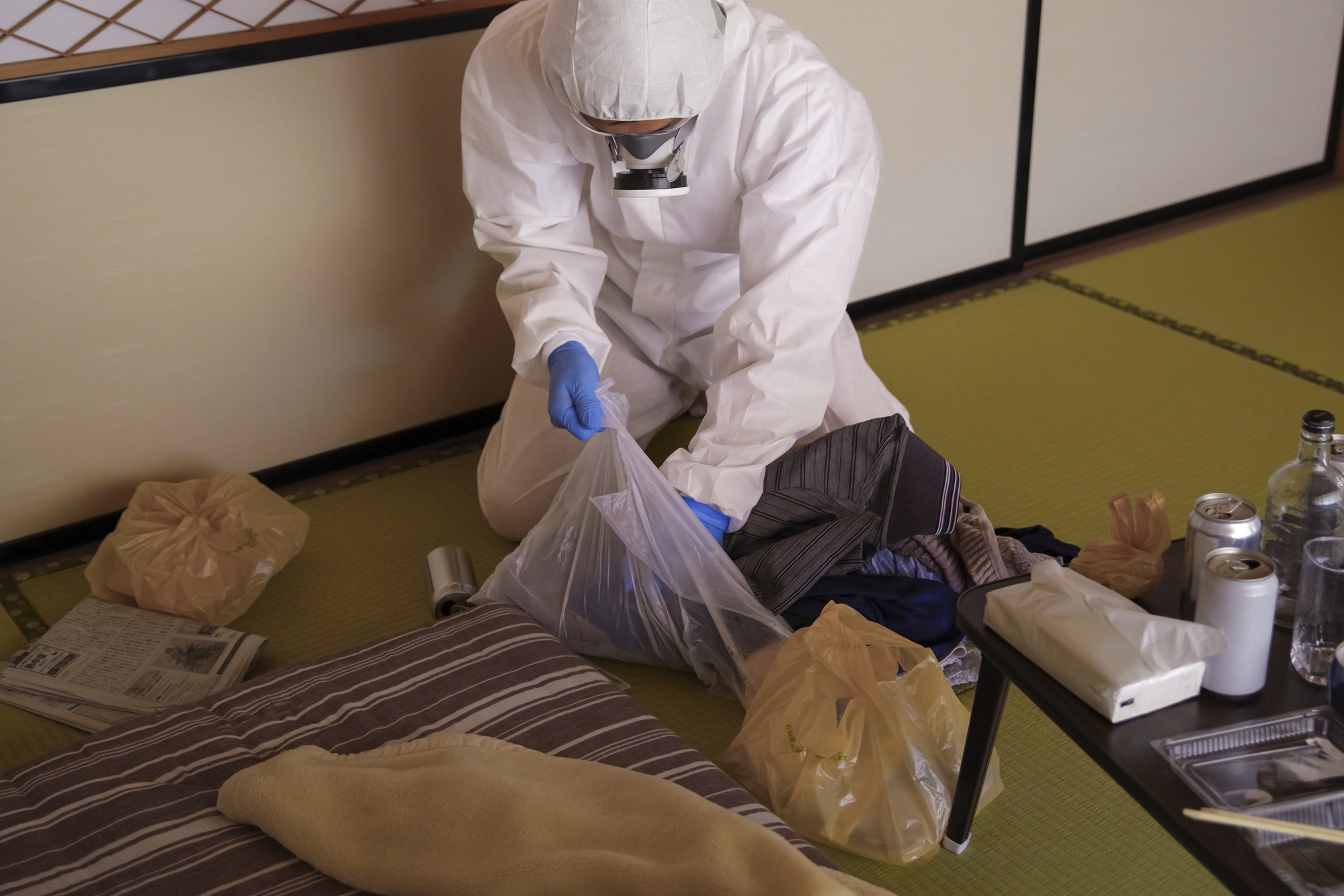 遺品整理と特殊清掃の費用相場